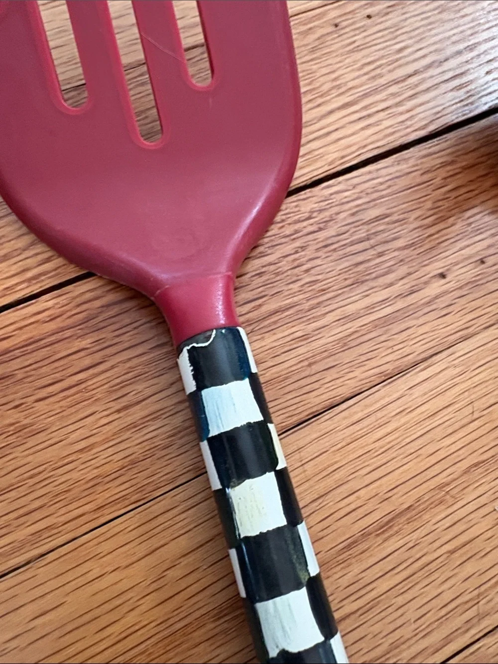MacKenzie-Childs RETIRED courtly check utensil set